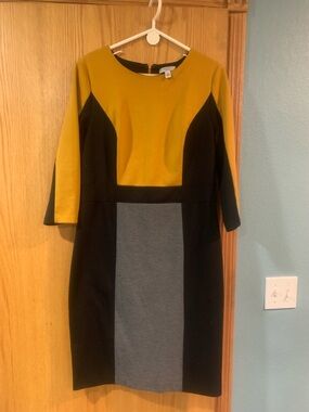 London Style Colorblock Mustard, Black & Gray Long Sleeve Sheath Dress